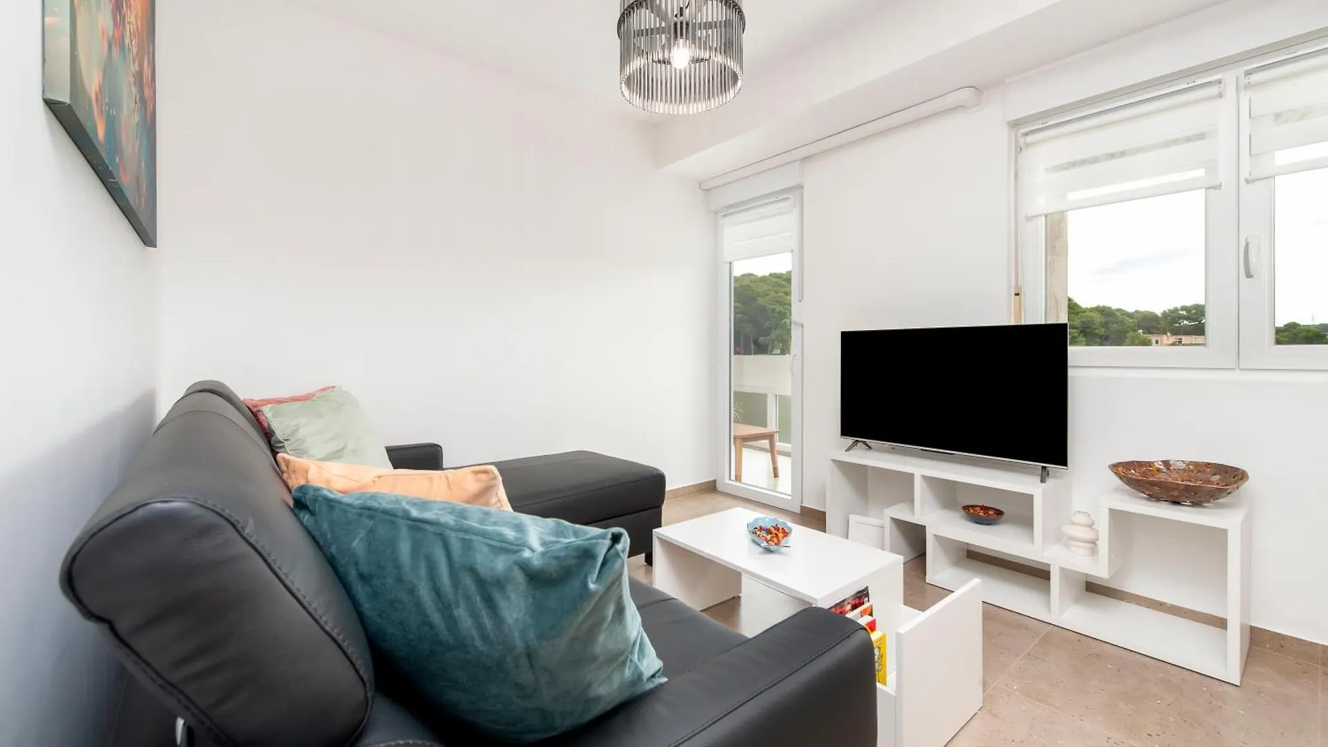 Arena Parkside Residence Pula 0*,  Croatia