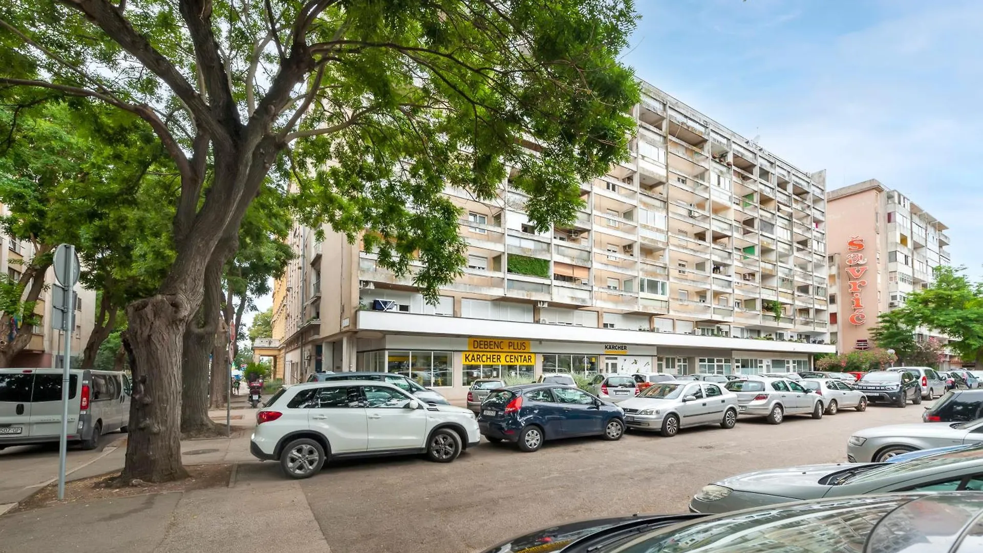 Arena Parkside Residence Pula 0*,  Croatia