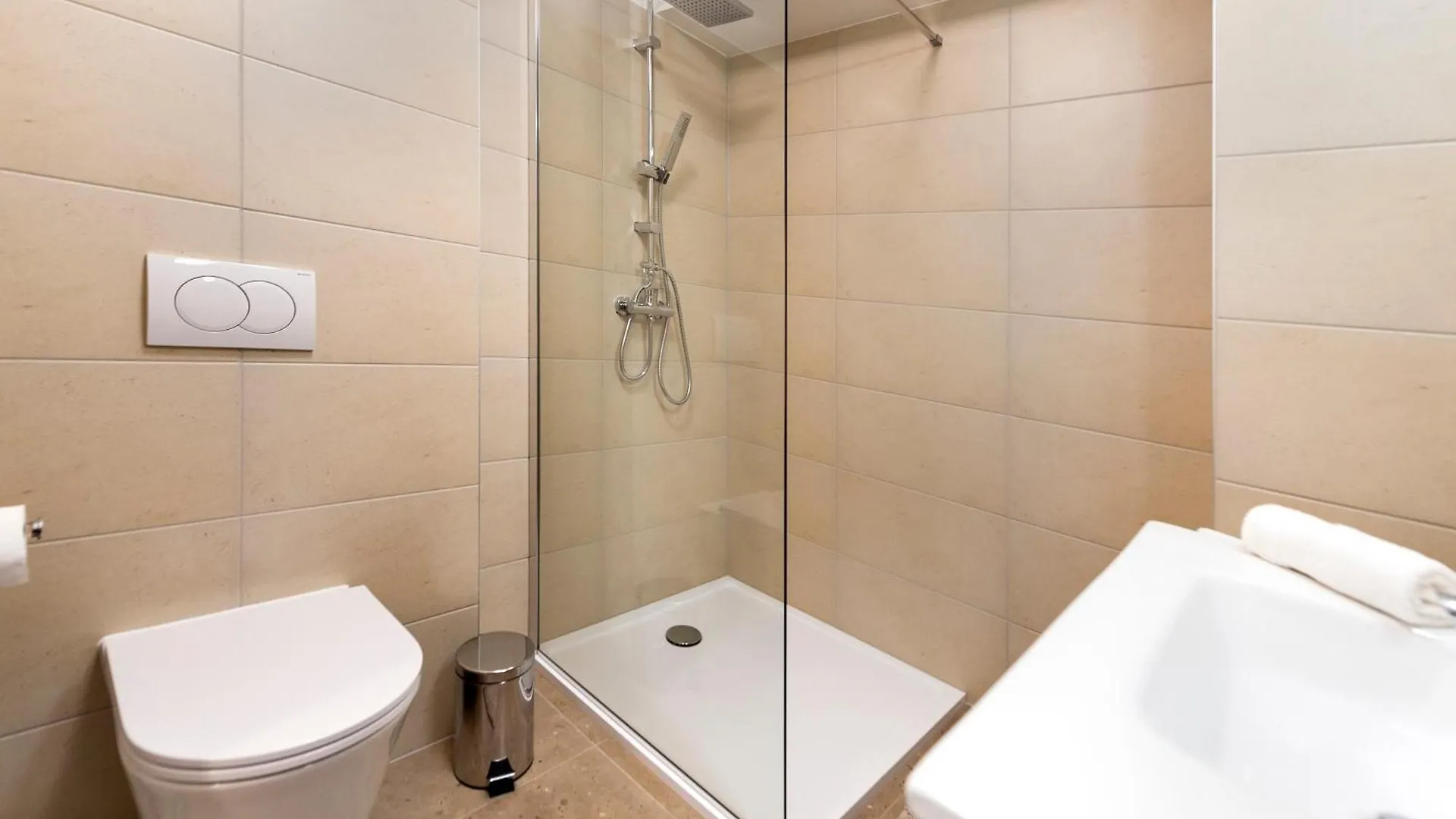 Apartment Arena Parkside Residence Pula