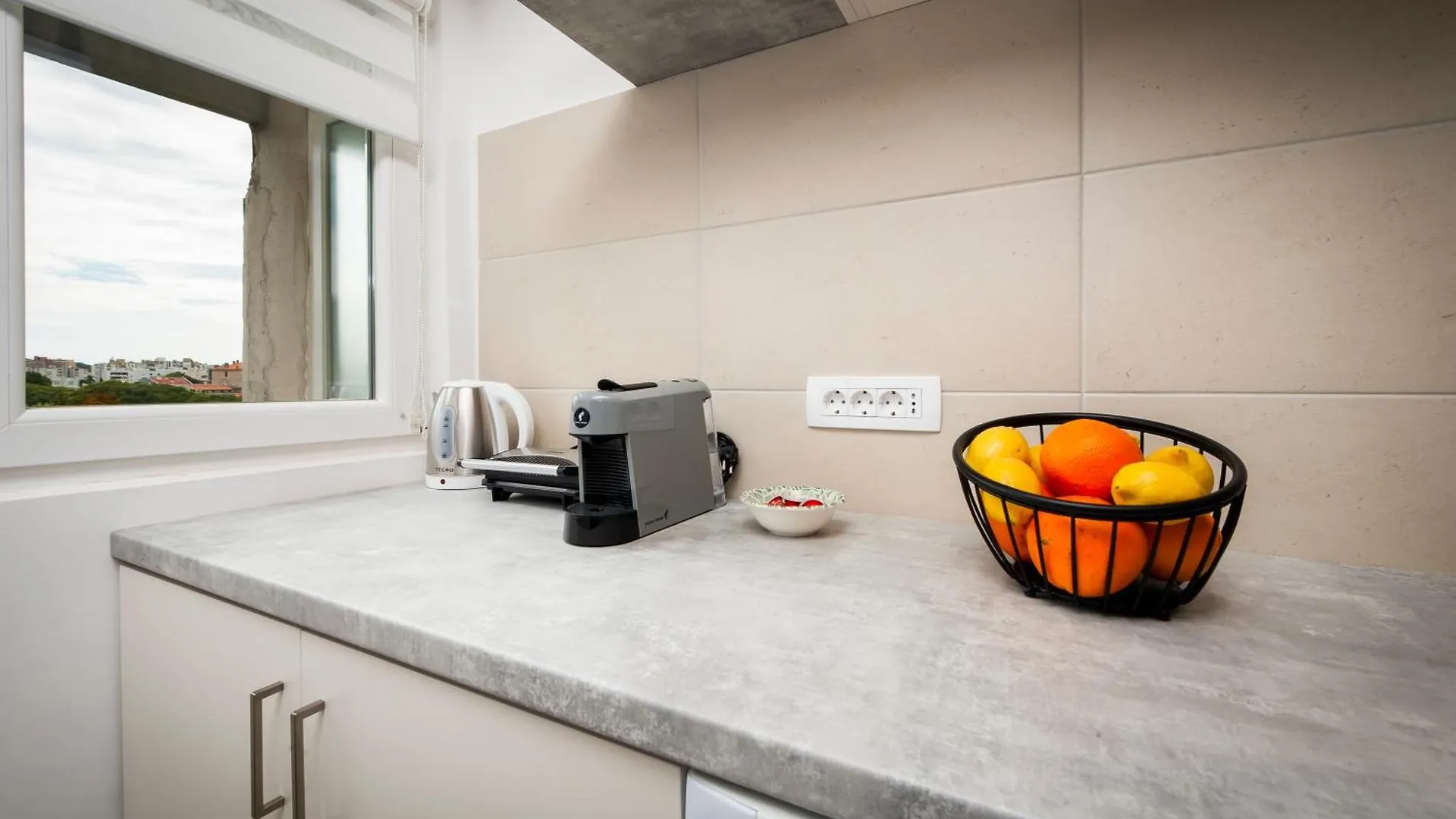 Arena Parkside Residence Pula 0*,  Croatia